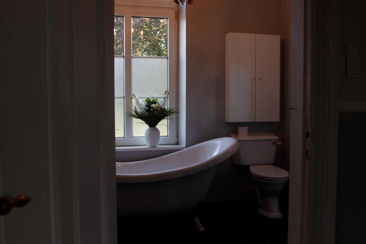Lindegaarden Kollund Bed & Breakfast ครัวซู ภายนอก รูปภาพ
